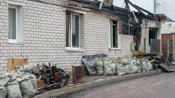 24/7 Emergency Fire Damage Removal experts in Fort Myers Shores, FL